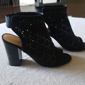 Womens chunky heel 7.5